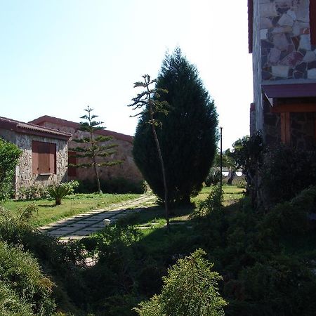 Hotel Il Gabbiano à Chia Extérieur photo